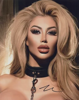 Monica Monroe autograph