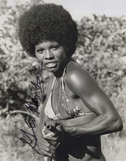 Gloria Hendry autograph