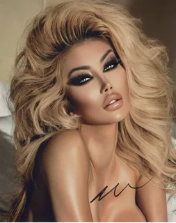 Monica Monroe autograph