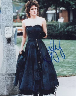 Ally Sheedy autograph