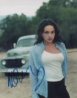 Norah Jones autograph