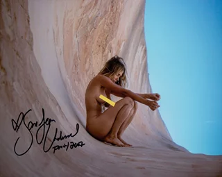 Sara Jean Underwood autograph