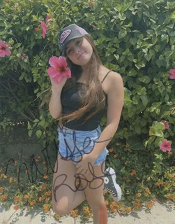 Karissa Rose autograph