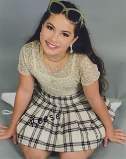 Reese Warren autograph