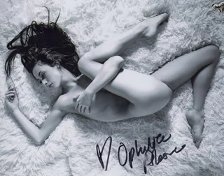 Ophelia Bloom autograph
