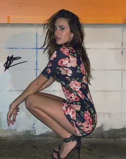 Pilot Paisley-Rose autograph