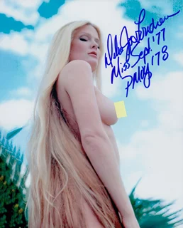 Debra Jo Fondren autograph