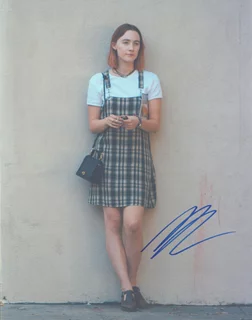 Saoirse Ronan autograph