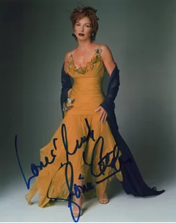 Gloria Estefan autograph