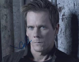 Kevin Bacon autograph