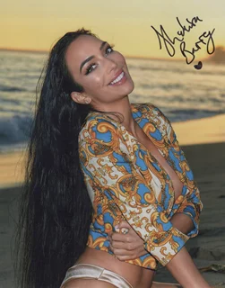 Shahira Barry autograph