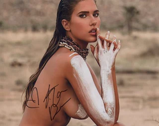 Kara Del Toro autograph