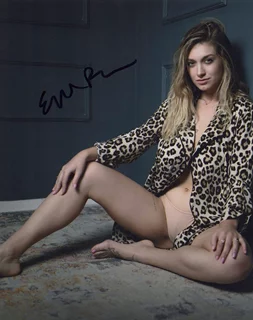 Emily Rainey autograph