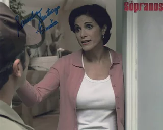 Saundra Santiago autograph