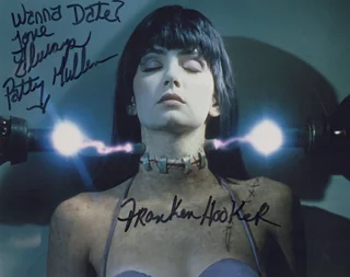 Patty Mullen autograph