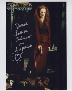 Diane Salinger autograph