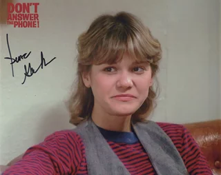 Denise Galik autograph