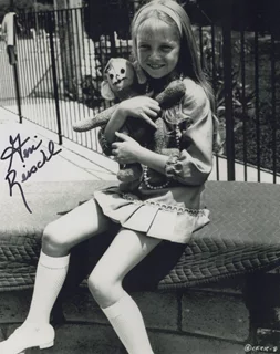 Geri Reischl autograph