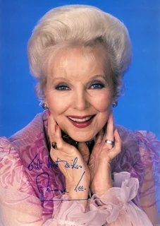 Anna Lee autograph