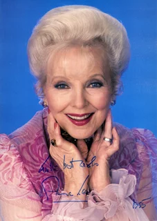 Anna Lee autograph