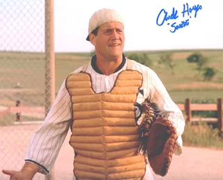 Chuck Hoyes autograph