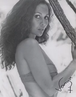 Vanya Seager autograph