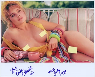 Erika Eleniak autograph