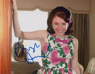 Bryce Dallas Howard autograph