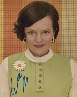 Elisabeth Moss autograph
