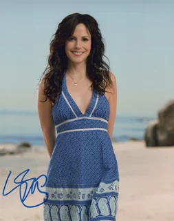 Mary Louise Parker autograph