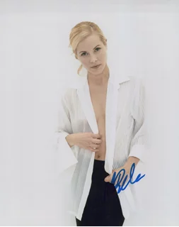 Maria Bello autograph
