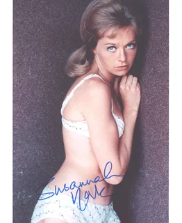 Susannah York autograph