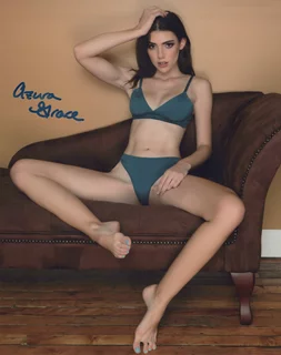 Azura Grace autograph