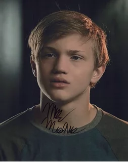 Mason McNulty autograph