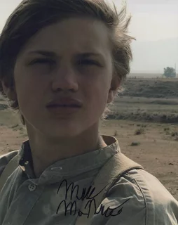 Mason McNulty autograph