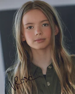 Victoria Rose Mueller autograph