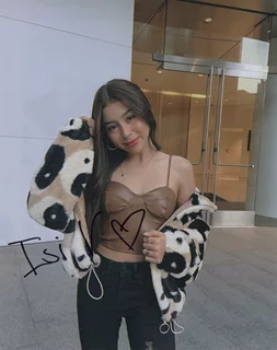 Isidora Villagra autograph