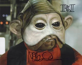 Mike Quinn autograph