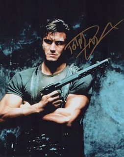 Dolph Lundgren autograph
