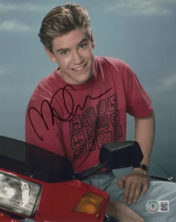 Mark Paul Gosselaar autograph