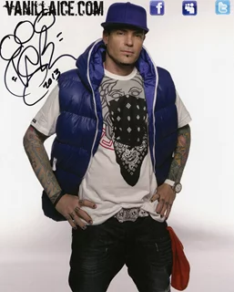 Vanilla Ice autograph