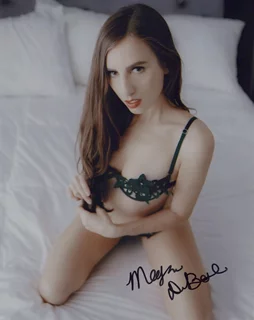 Megan Dubose autograph