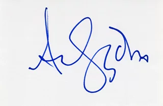 Jessica Szohr autograph