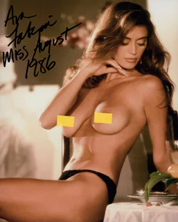 Ava Fabian autograph