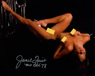 Janet Quist autograph