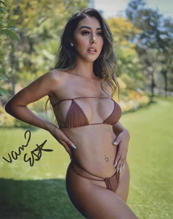 Vanessa Star autograph