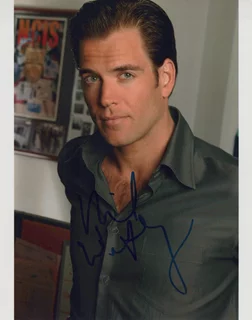 Michael Weatherly autograph