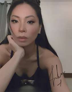 Jessica Lee autograph