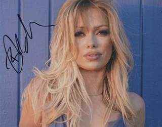 Brittany Mcvicker autograph