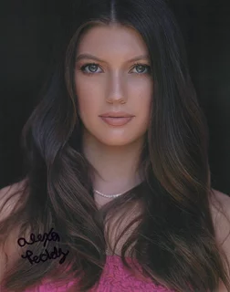 Alexa Reddy autograph